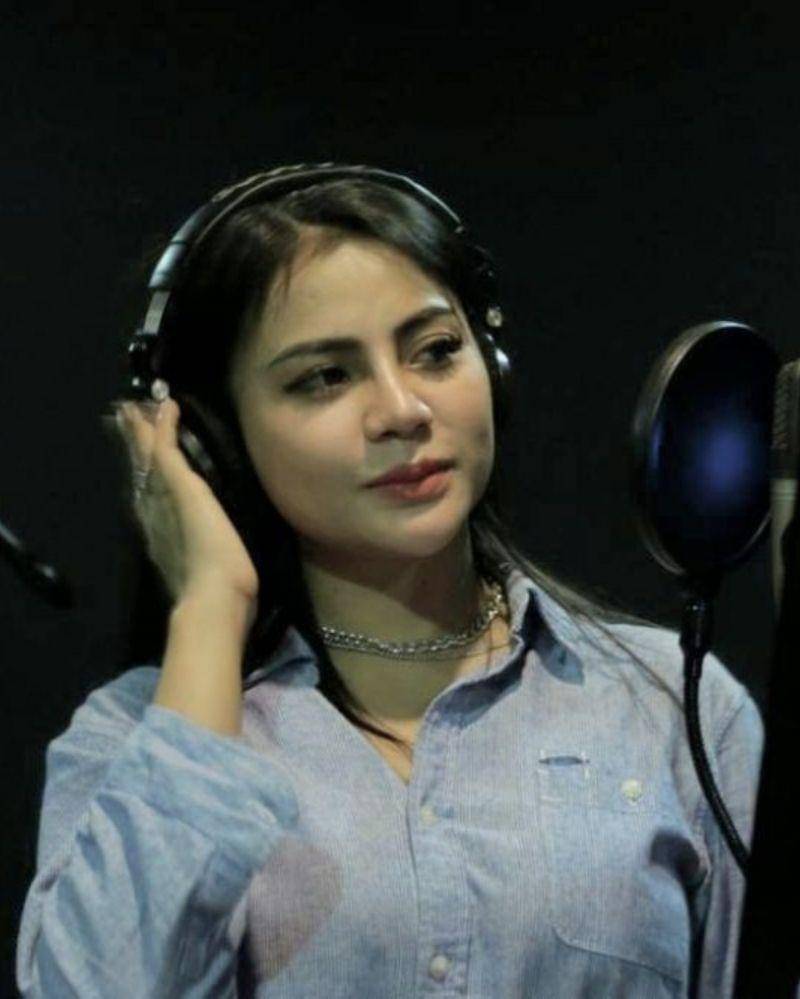 Instagram.com/erni_tisya